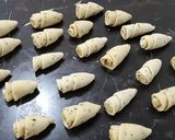 A picture of step 8 of Mini Potato Cone.