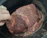 Foto del paso 3 de la receta: Punta paleta al tinto en olla lenta