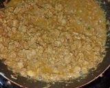 Foto langkah ke 3 dari resep Martabak Telur Daging.