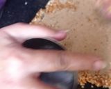 A picture of step 3 of Peanute leyard Chikki.