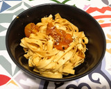 Foto del paso 2 de la receta: Tagliatelle con cherrys confitados (en sartén)