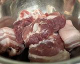 Hình bước làm 3 của món Thịt Kho Tàu (Thịt Kho Hột Vịt) Miền Nam
