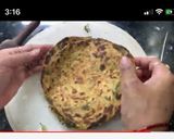 A picture of step 17 of Masala laccha paratha.