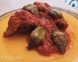 Foto del paso 5 de la receta: Muslos y contramuslos en salsa de tomate y un plus
