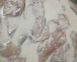 A picture of step 1 of Chizza (Chicken Pizza).