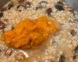 Foto del paso 9 de la receta Risotto de níscalos y calabaza