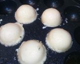 Foto langkah ke 4 dari resep Homemade Takoyaki.