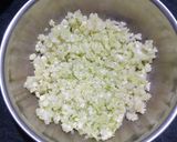 A picture of step 1 of Cabbage Manchurian Dry.