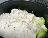 Foto del paso 2 de la receta: Crema de brócoli con leche de coco y mascarpone