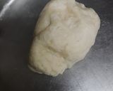 A picture of step 3 of Duck shape samosa.