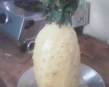 A picture of step 1 of Pineapple juice.