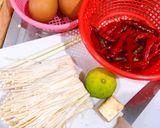 รูปขั้นตอนการทำที่ 1 ของ ต้มยำไข่เจียวหม่าล่า