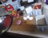 A picture of step 1 of Shakshuka with meethi lassi.