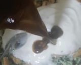 A picture of step 3 of Green Dahi phulkian.