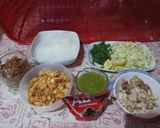 Foto langkah ke 4 dari resep Soto Ayam Lamongan.