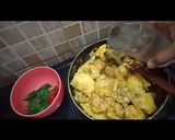 Foto langkah ke 3 dari resep Ayam Masak Daun Singkong.