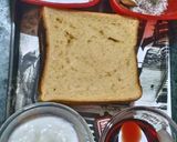 A picture of step 1 of Triangle Malai toast.