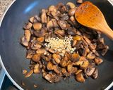Sült gombás zöldséges spirelli recept fázis 3 fotója