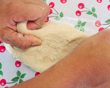 Foto del paso 3 de la receta: Pizza 🍕❤️
