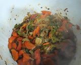 Foto del paso 8 de la receta: Sopa de almejas chirlas con pastas Fullini