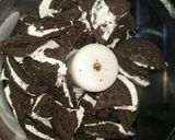 Foto langkah ke 1 dari resep No bake Oreo Cheesecake.