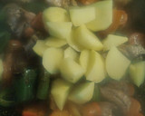 Foto del paso 4 de la receta: Ternera guisada en salsa