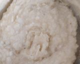 Foto langkah ke 3 dari resep Mashed potato dengan sosis pedas dan buncis.