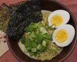 Foto langkah ke 6 dari resep Ramen Indomie Kari Ayam.