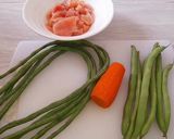 Foto langkah ke 1 dari resep Tumis Sayur Daging Ayam.