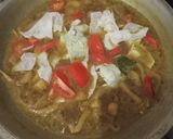 Foto langkah ke 5 dari resep Tongseng Ayam Jamur tanpa santan.