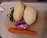 Foto del passaggio 1 della ricetta Vellutata patate e zucca gialla