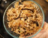 A picture of step 4 of Taiwanese Hakka Style Flat Rice Noodle Soup (客家湯板條) - Gluten Free Noodle Soup.
