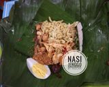Foto langkah ke 3 dari resep Mie Goreng - Nasi Jenggo Bali.