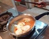 Foto langkah ke 2 dari resep Telur Ceplok Woku.