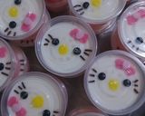 Foto langkah ke 7 dari resep Puding karakter Hello Kitty.