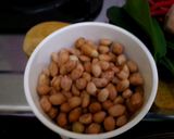 Foto langkah ke 2 dari resep Sayur asem bumbu kemiri.