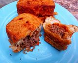 A picture of step 7 of Beef filled batter bread.