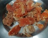 A picture of step 2 of Jaggery and carrot rice.