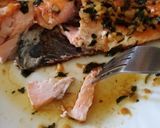Foto del paso 4 de la receta Salmón en salsa de mantequilla