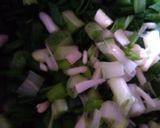 A picture of step 1 of Kathiavadi vengan nu bhadthu(shake).