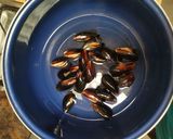 Foto del paso 3 de la receta: Sopa de mejillones al azafrán