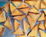 Foto langkah ke 3 dari resep Roti kering manis.