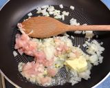 A picture of step 1 of Japanese Egg Wrapped Tomato Chicken Rice (Omu Rice).