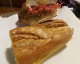 Foto del paso 3 de la receta: Entre-pa Solomillo de Porc Formatge Gouda semi amb guacamole y tomatiga