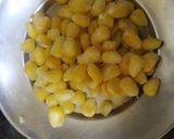 A picture of step 1 of Cream of chicken sweet corn soup.