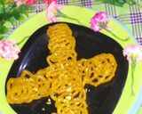 A picture of step 4 of Jalebi.
