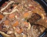 Foto del paso 5 de la receta: Sepias con Alubias Pintas y vegetales