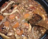 Foto del paso 5 de la receta: Sepias con Alubias Pintas y vegetales