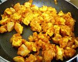 Foto del paso 3 de la receta: Pollo al curry con crema de leche