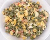 Hình bước làm 3 của món Salad Nga 🥗